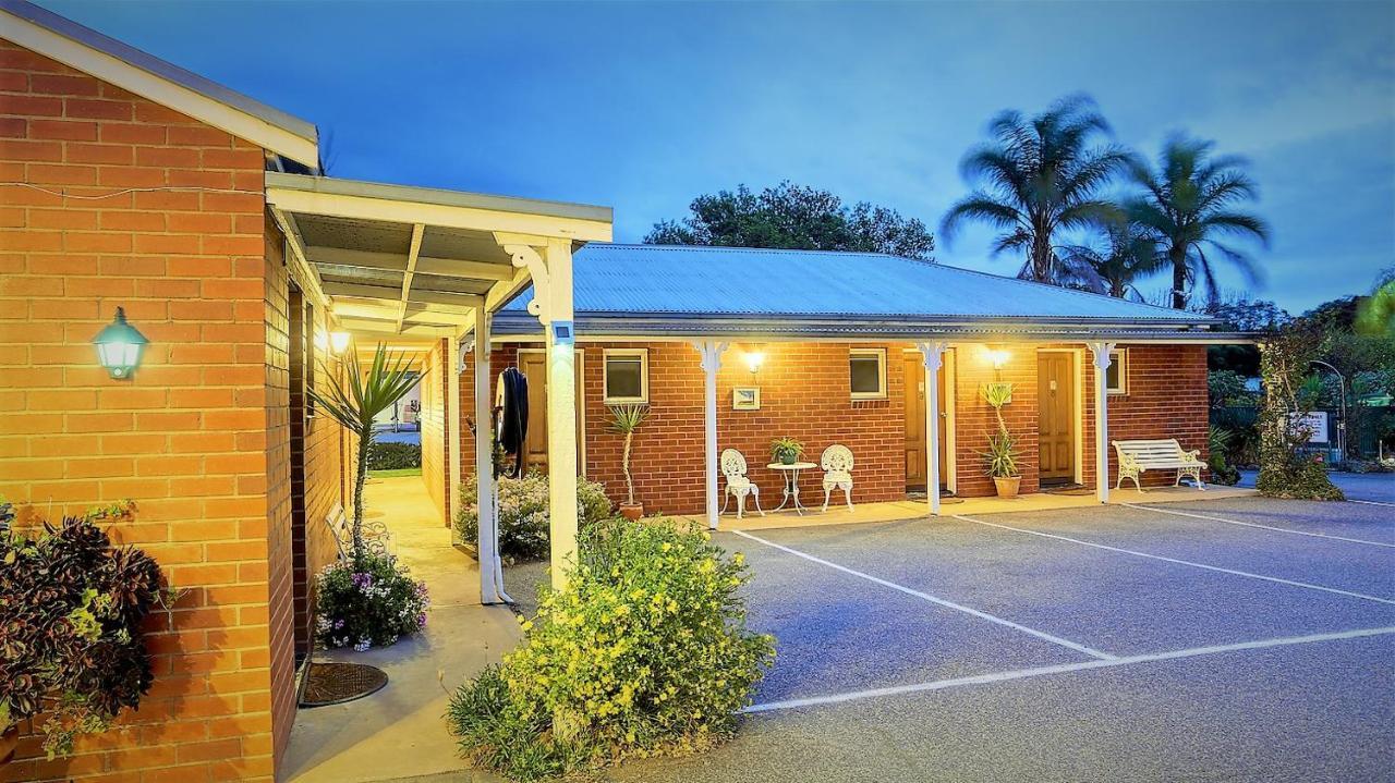 Jolly Swagman Motor Inn Euroa Exteriör bild