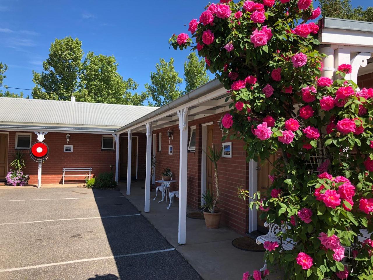 Jolly Swagman Motor Inn Euroa Exteriör bild